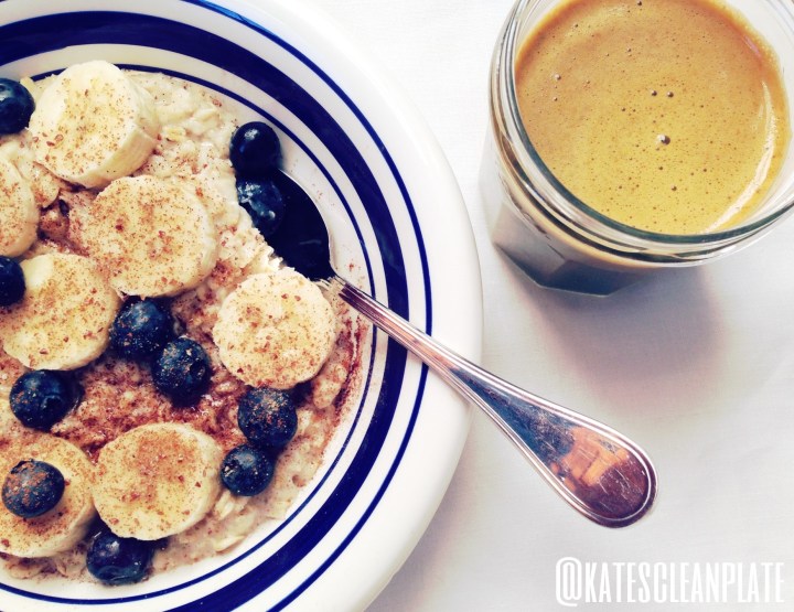 Gluten free oatmeal with coconut oil and&nbsp;berries