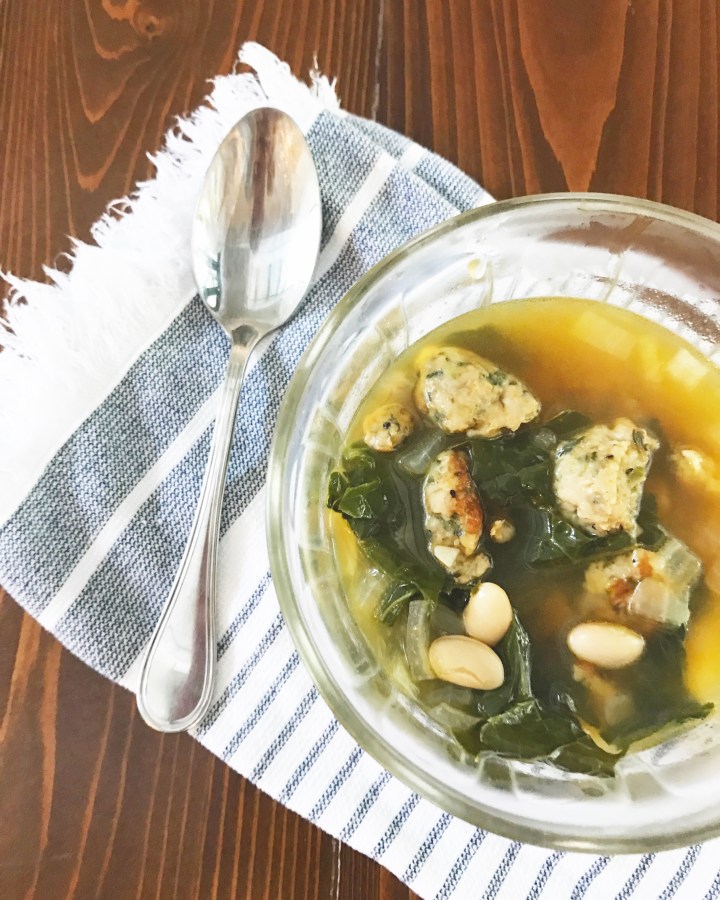 Easy weeknight kale and chicken sausage&nbsp;soup