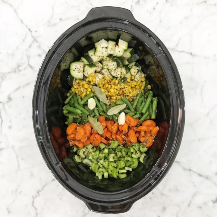 Skinny veggie crockpot&nbsp;soup